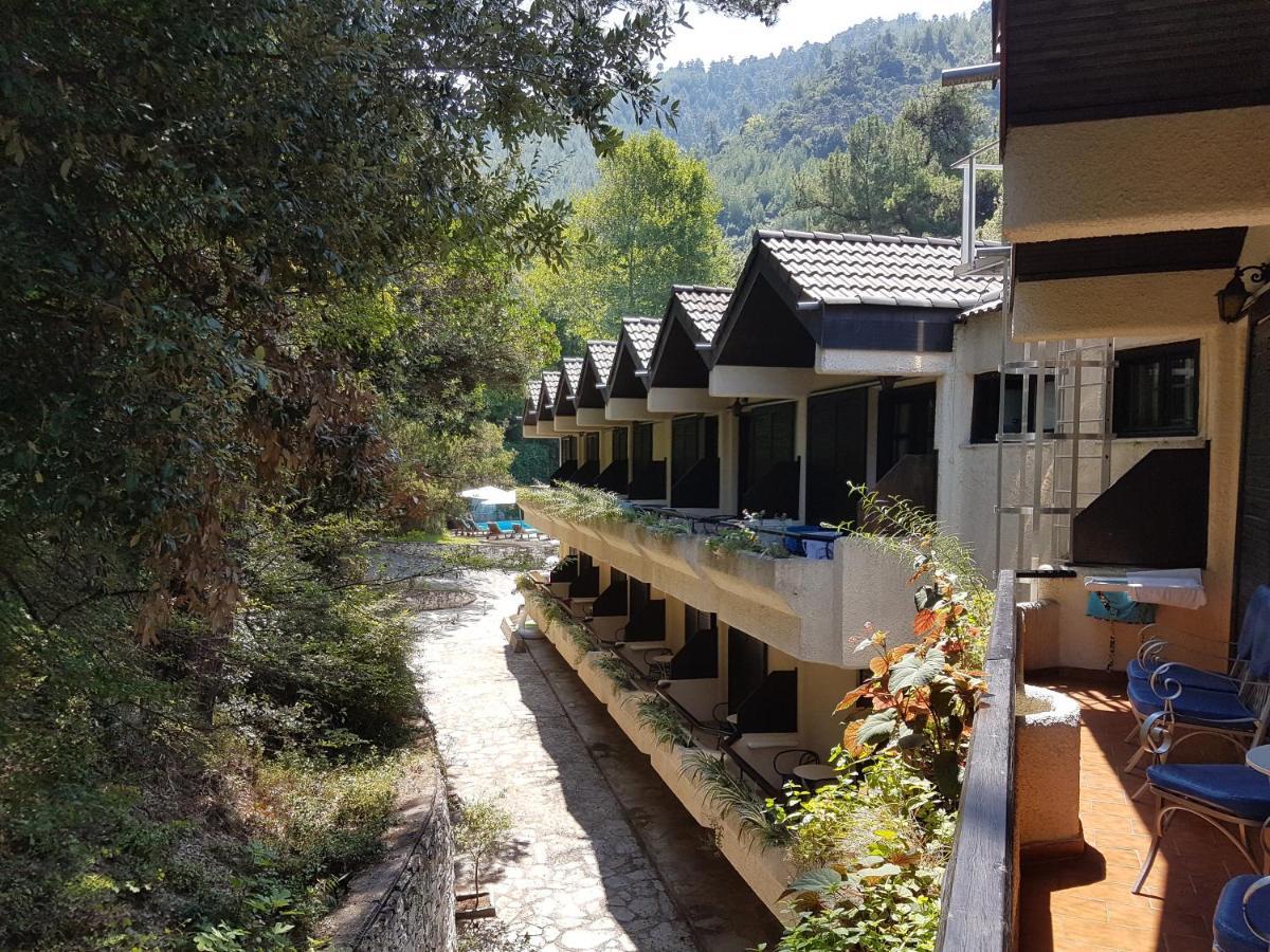 Miramare Hotel Chrysi Ammoudia Exterior photo